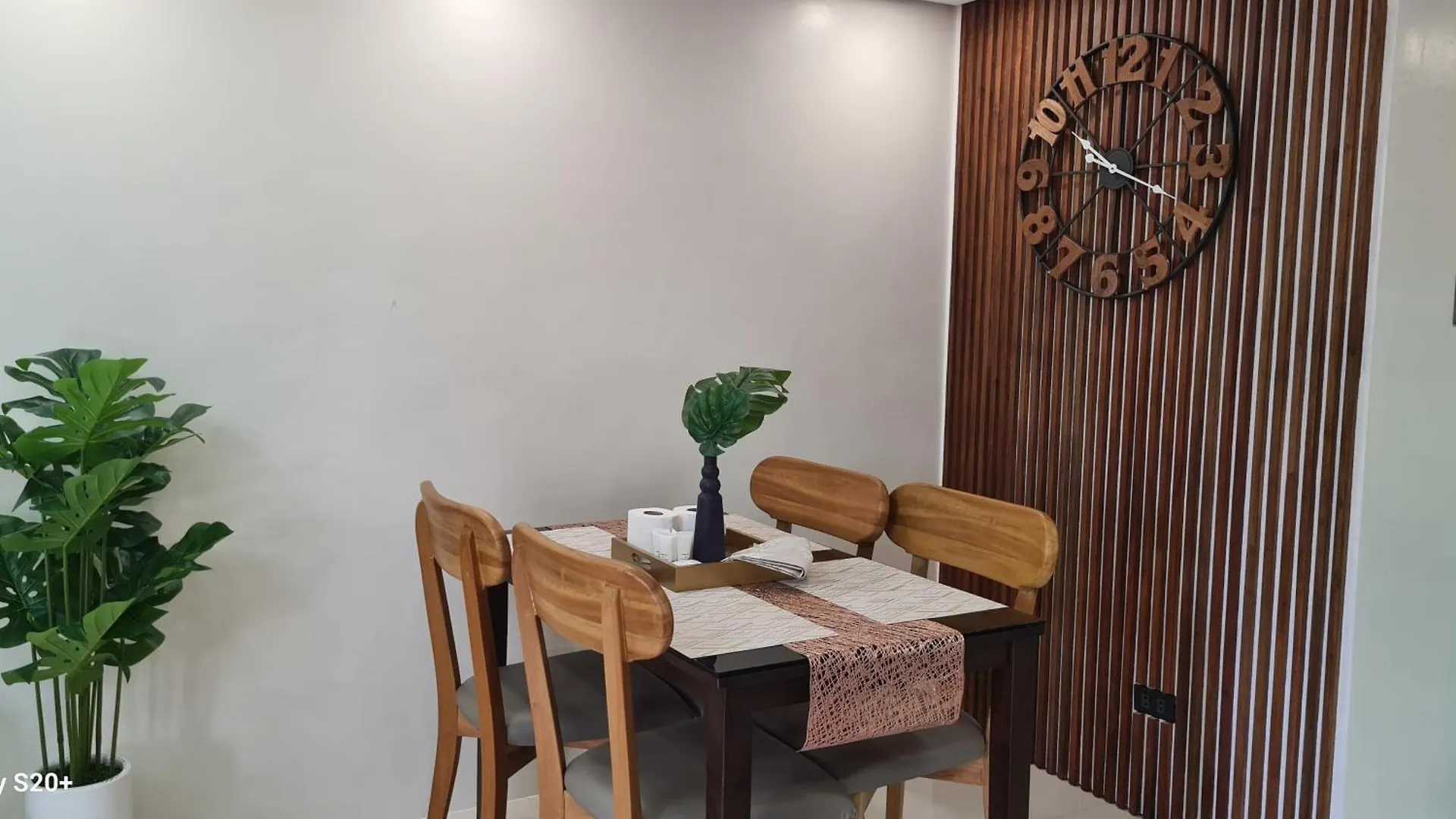 One Oasis 2Br Beside Sm City Mall Upto 6Pax Davao Philippines