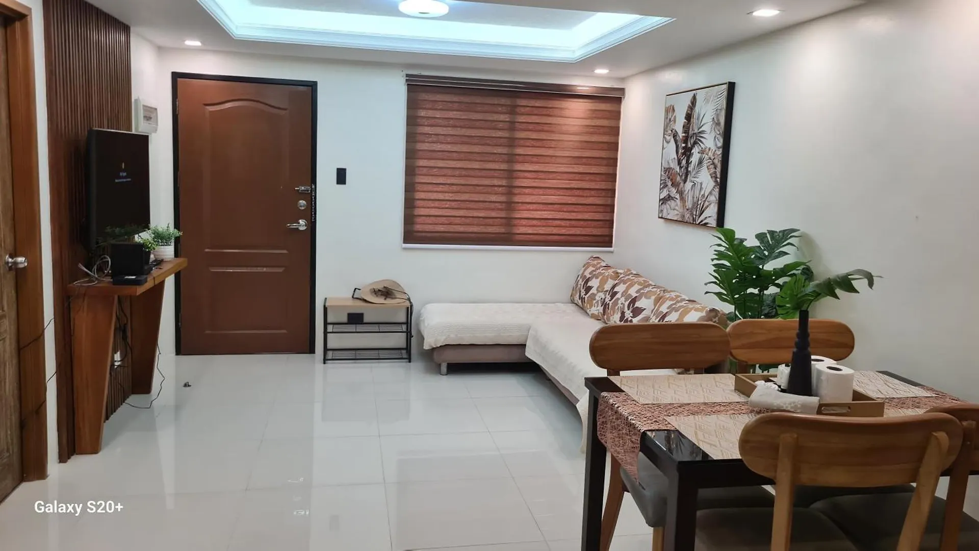 One Oasis 2Br Beside Sm City Mall Upto 6Pax Davao