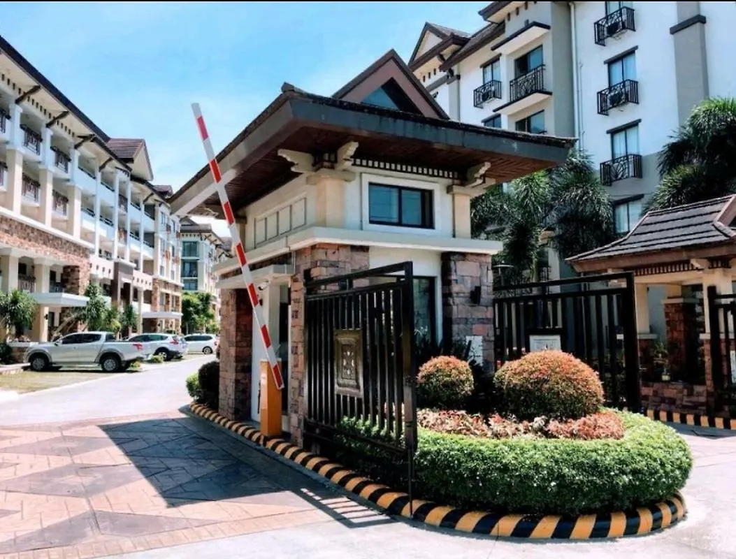 One Oasis 2Br Beside Sm City Mall Upto 6Pax Davao 0*,
